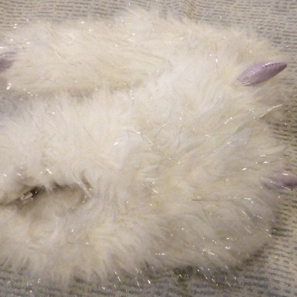 Ladies Secret Treasures slippers - Picture 6 of 6